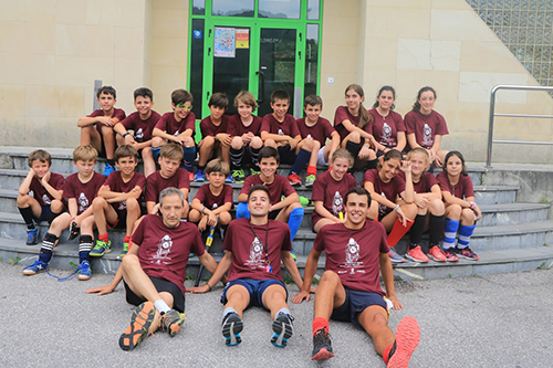 Campamento de Verano de  Hockey Sala LLoberu-Exeter Language Centres 2019 Foto 1