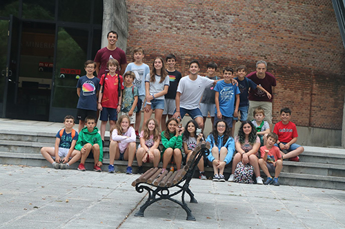 Campamento de Verano de  Hockey Sala LLoberu-Exeter Language Centres 2019 Foto 9