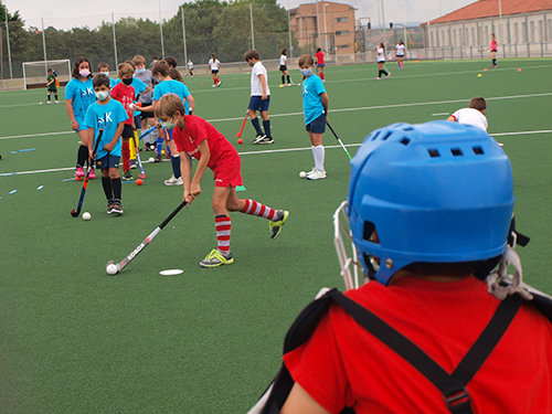 V Campus Hockey Hierba LLoberu-Exeter Language Centres 2021 Foto 5