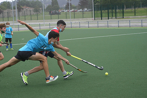 V Campus Hockey Hierba LLoberu-Exeter Language Centres 2021 Foto 16